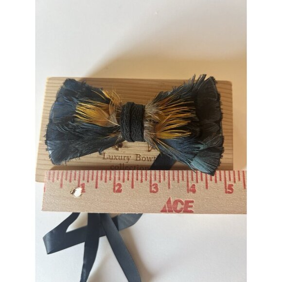 Luxury Bowtie collection green gold faux feather leather bowtie 19 in adjustable - Picture 10 of 11